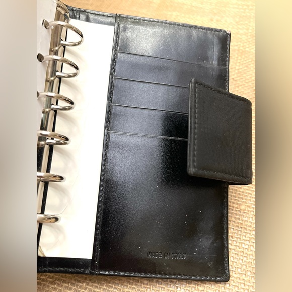 Authentic Prada Agenda Pm/Organizer/Passport Holder - Picture 5 of 11